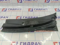 Решетка стеклоочистителя левая Nissan Primera (P12) 66863-AU315