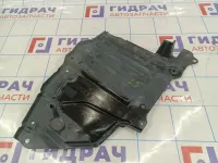 Пыльник двигателя боковой левый Nissan Primera (P12) 75894-AV500