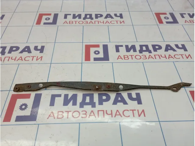 Кронштейн заднего бампера левый Nissan Primera (P12) 85221-AU300