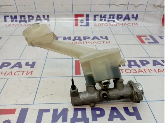 Цилиндр тормозной главный Nissan Primera (P12) 46010-AV600