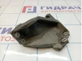 Кронштейн впускного коллектора Nissan Primera (P12) 14017-6N100