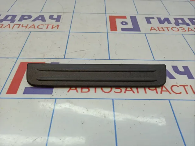 Накладка порога задняя левая внутренняя Nissan Primera (P12) 769B3-AV700