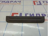Накладка порога задняя правая внутренняя Nissan Primera (P12) 769B2-AV700 Накладка порога задняя правая внутренняя Nissan Primera (P12) 769B2-AV700
