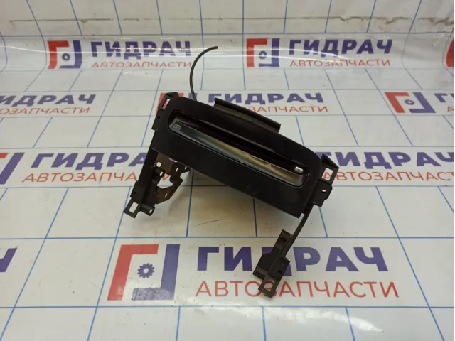 Проигрыватель CD/DVD Nissan Primera (P12) 28185-BA010