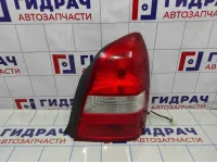 Фонарь задний правый Nissan Primera (P12) 26550-AU300
