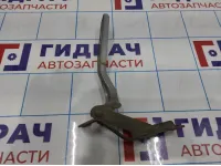 Петля капота правая Nissan Primera (P12) 65400-AV630