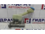 Цилиндр тормозной главный Nissan Primera (P12) 46010-AV600