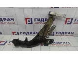 Рычаг передний нижний левый Nissan Primera (P12) 54501-AV606