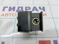 Пепельница передняя Nissan Primera (P12) 68800-BA010