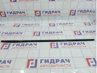 Накладка стекла заднего левого Nissan Primera (P12) 82821-AV600