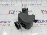 Патрубок воздушного фильтра Nissan Primera (P12) 16578-AU000