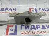 Усилитель переднего бампера Nissan Primera (P12) 62290-AU300