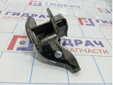 Кронштейн опоры двигателя задний Nissan Primera (P12) 11332-BU005