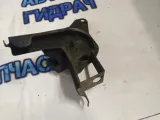Кронштейн Nissan Primera P12