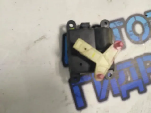 Сервопривод печки Nissan Primera P12