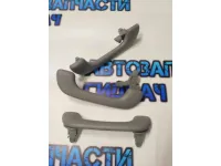 Ручка внутренняя потолочная (шт) Nissan Primera P12E 73940AV710 73940AV700 Отличное состояние.