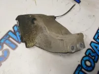 Кронштейн впускного коллектора Nissan Primera P12E 140176N100 Отличное состояние.