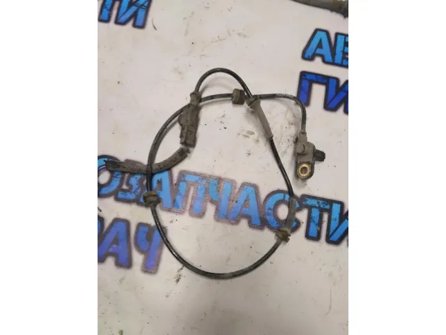 Датчик ABS задний левый Nissan Primera P12E 47901AV710 Отличное состояние.