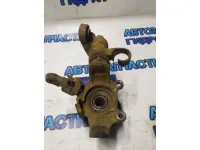 Кулак поворотный передний левый (дефект) Nissan Primera P12E 40011AU000 Удовлетворительное состояние.