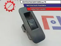 Кнопка стеклоподъемника Nissan Primera P12 25411-AV600. Задний.