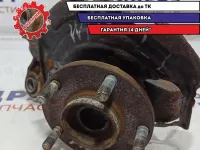 Кулак поворотный передний левый Nissan Primera P12 40011-AU000.