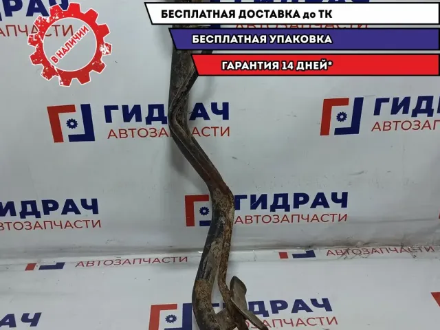 Горловина топливного бака Nissan Primera P12 17221AV703. Коррозия.