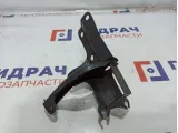 Кронштейн Nissan Primera P12 .