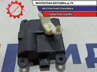 Моторчик заслонки отопителя Nissan Primera P12 3C27030840.