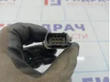 Кнопка обогрева сидений правая Nissan Primera (P12) 25500-BA010.
