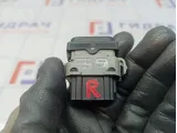 Кнопка обогрева сидений правая Nissan Primera (P12) 25500-BA010.