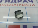 Кнопка центрального замка Nissan Primera (P12) 25210-BA000.