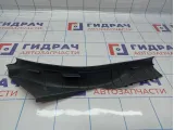 Накладка порога внутренняя задняя правая Nissan Primera (P12) 769B6-AV700. Потертость, царапины.