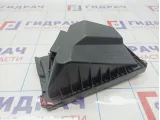 Крышка воздушного фильтра Nissan Primera (P12) 16526-BM700. Дефекты.