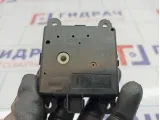 Моторчик заслонки отопителя Nissan Primera (P12) 27732-AV600.