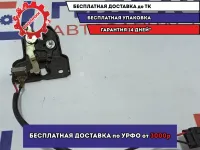 Замок багажника Nissan Primera (P12) 84630-AV600.