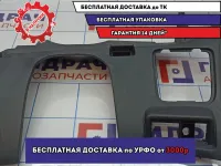 Накладка под торпедо левая Nissan Primera (P12) 68106-AV600.