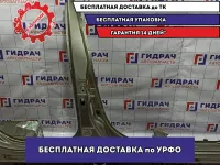 Порог со стойкой правый Nissan Primera (P12) . Вмятина.