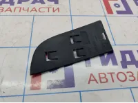 Заглушка бампера левая Nissan Qashqai (J10) 62257-JD00H. Номерного знака.