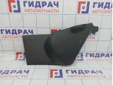 Накладка центральной консоли правая Nissan Qashqai (J10) 68920-JD900. Царапины.