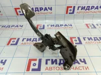 Педаль сцепления Nissan Qashqai (J10) 46503-JD900.