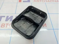 Решетка вентиляционная Nissan Qashqai (J10) 82000-03575.