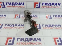 Педаль тормоза Nissan Qashqai (J10) 46501-JD910