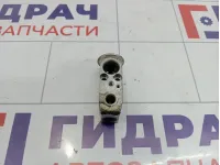 Клапан кондиционера Nissan Qashqai (J10) 92200-6N205