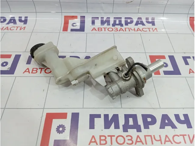 Цилиндр тормозной главный Nissan Qashqai (J10) 46012-JD81A