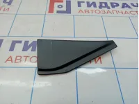Накладка двери задней правой внутренняя Nissan Qashqai (J10) 82292-JD000. Царапины.