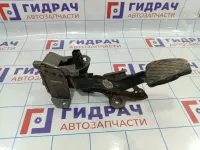Педаль тормоза Nissan Qashqai (J10) 46501-JD900.