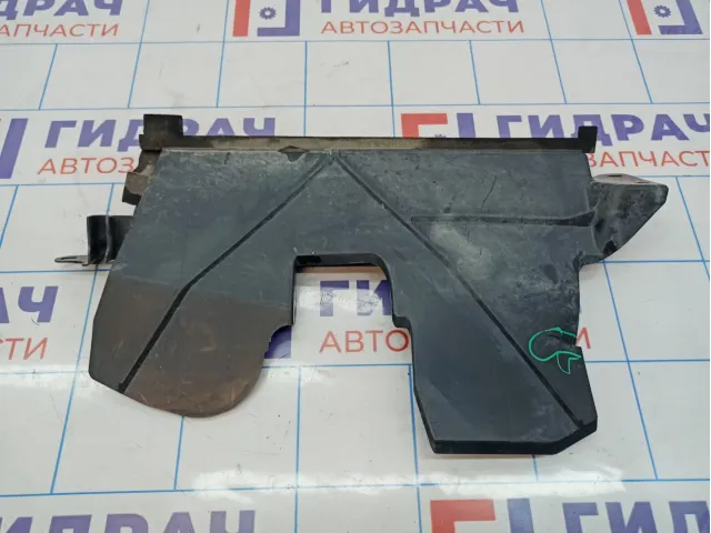 Воздуховод радиатора левый Nissan Qashqai (J10) 62823-JD00A. Дефект.