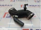 Патрубок воздушного фильтра Nissan Qashqai (J10) 16576-JD00A.
