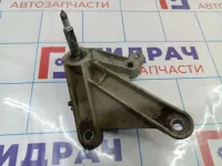Кронштейн КПП Nissan Qashqai (J10) 11253-JD00A.