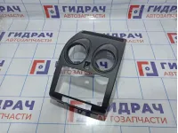 Накладка на торпедо центральная Nissan Qashqai (J10) 68260-JD92A.